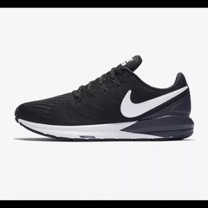 Like New! Nike zoom structure